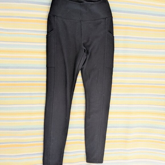 ⭐ Lou & Grey Black High-rise Leggings (With Pockets!) Size Small - Picture 5 of 16